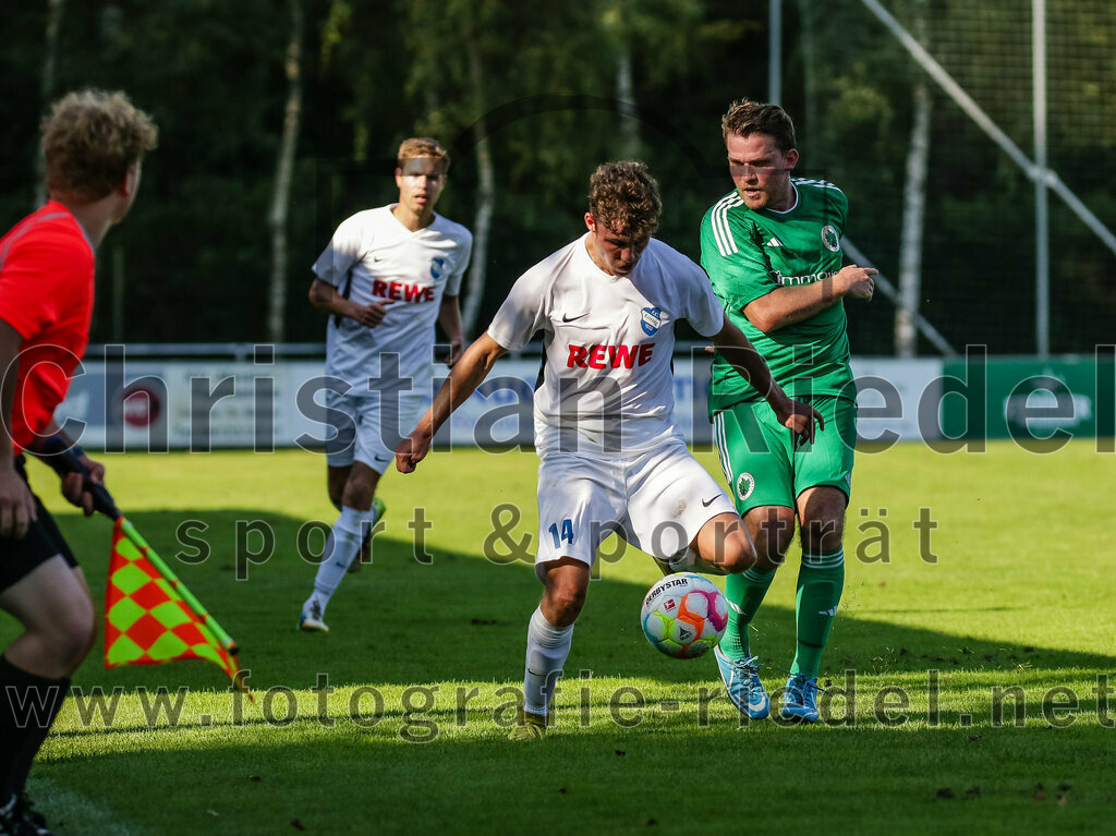 2023-09-10_057_SV_Eichenried_gegen_FC_Eitting | Eichenried, Deutschland, 10.09.2023:
Fußball, Kreisliga 2023 / 2024, 8. Spieltag, SV Eichenried gegen FC Eitting, Endergebnis: 1:2

Niclas Noll (FC Eitting, #14), Michael Kopp (SV Eichenried, #15)

Foto: Christian Riedel / fotografie-riedel.net