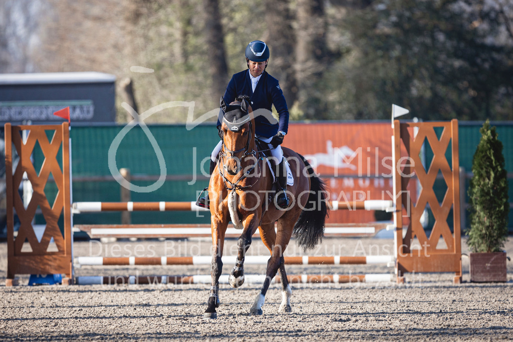 250408_Mühlen_SprPf-A1-136 | Deine schönsten Turniermomente als professionelle Fotos! Entdecke hochwertige Pferdesport-Fotografie im Online-Shop. Jetzt Fotos finden & bestellen!