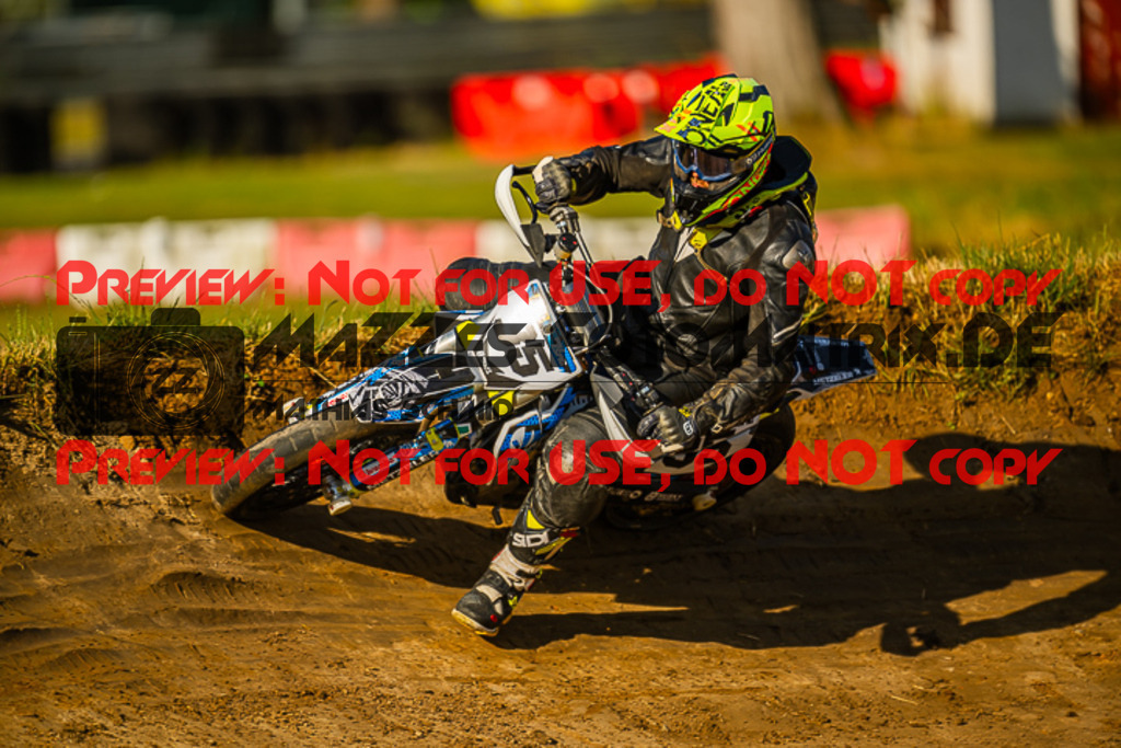 MaZZes_FotoMatrix_230701_5555 | S4