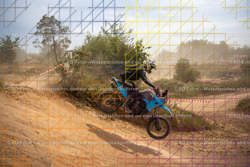 Niederwürzbach 3 Lauf-526 | Sportfotografie von RO-Fotos: Motorsport, Motocross, Enduro, Laufveranstaltungen und Triathlon. Professionelle Fotos von Sportlern und Events. - Realisiert mit Pictrs.com
