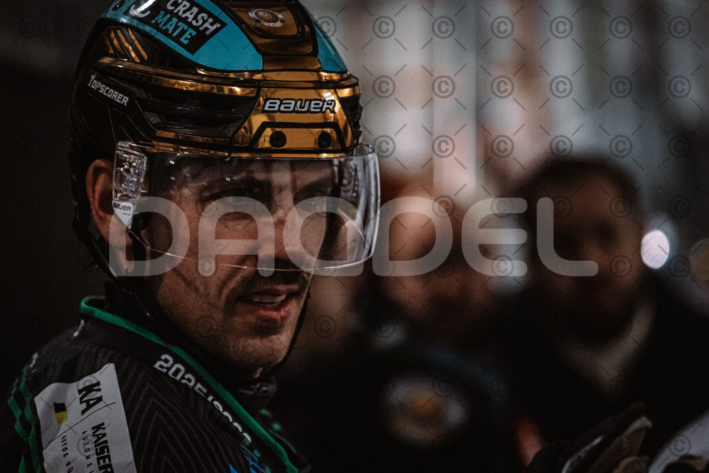 Alligators_vs_Lindau_21_12_2025-093 | Höchstadt Alligators Fotogalerie: Eishockey-Action aus Franken. Professionelle Spielfotos, Portraits & Stadionbilder zum Download. Jetzt entdecken! - Realisiert mit Pictrs.com