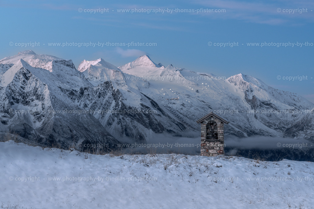 Blick zum Hintertuxer Gletscher am Morgen copyright  Thomas Pfister-1 | PHOTOGRAPHY BY THOMAS PFISTER