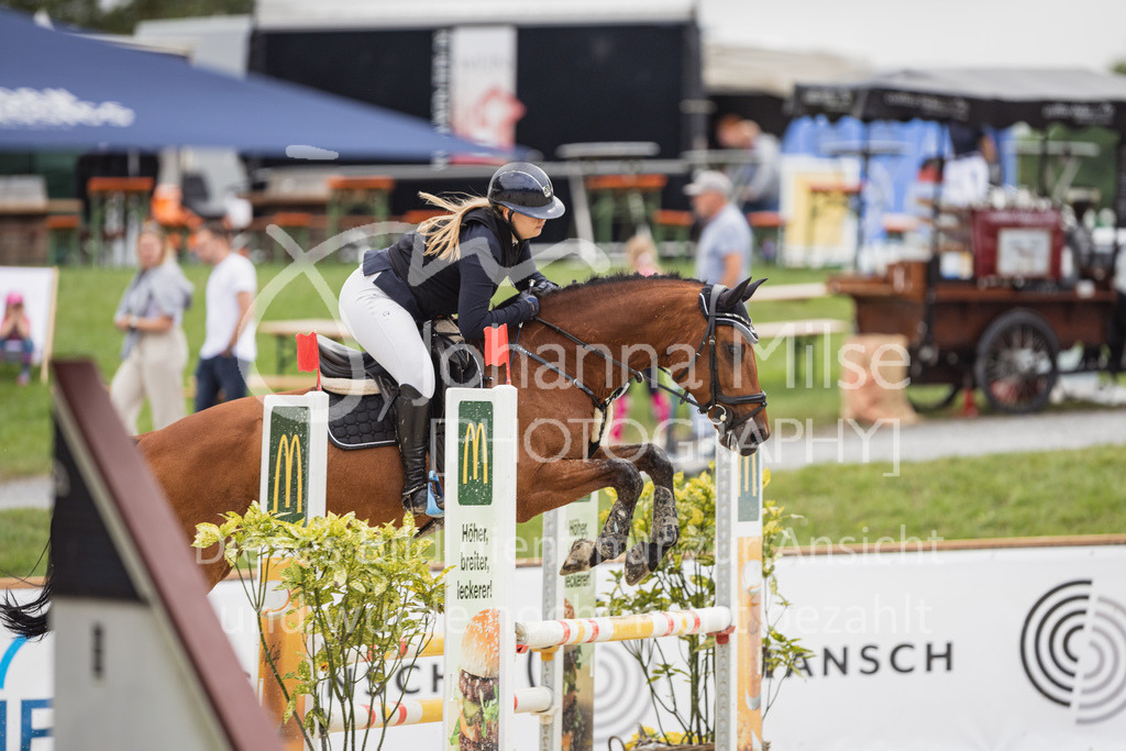 230728_BHO_A1-Stil-1-118 | Deine schönsten Turniermomente als professionelle Fotos! Entdecke hochwertige Pferdesport-Fotografie im Online-Shop. Jetzt Fotos finden & bestellen!