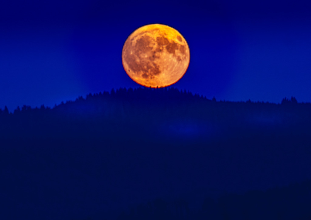 MPI_Nachtaufnahmen_0013 | Supermond über dem Renchtal - Realisiert mit Pictrs.com