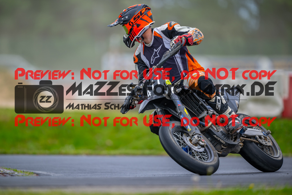 MaZZes-Fotomatrix-20260508-53145 | G2