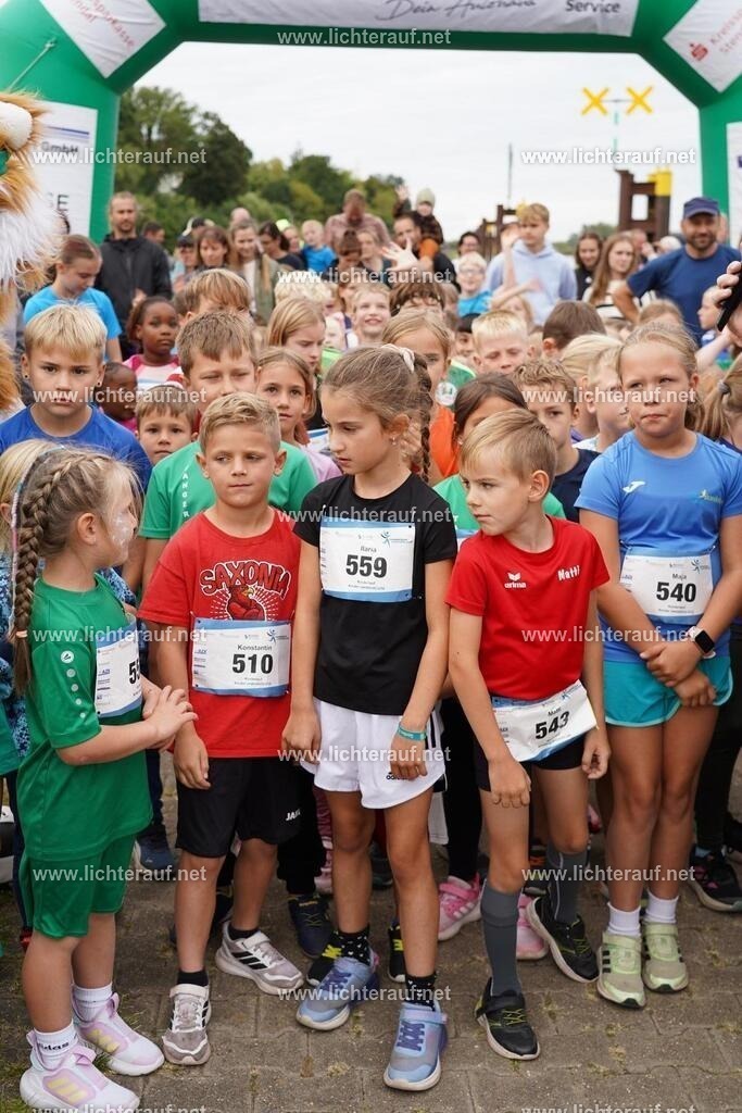 DSC05060 | Lichterlauf  - Realisiert mit Pictrs.com