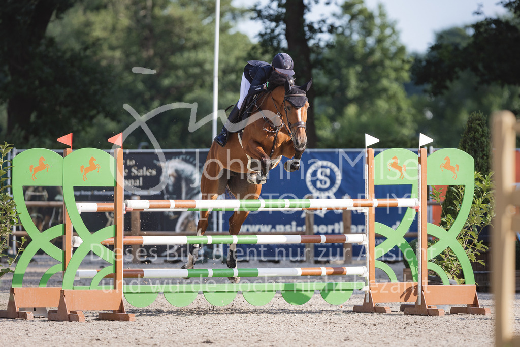 220614_Mühlen_Quali6j-878 | Late Entry Mühlen
Springpferdeprüfung Kl.M* 6j. Qualifikation zum Bundeschampionat
14.06.2022