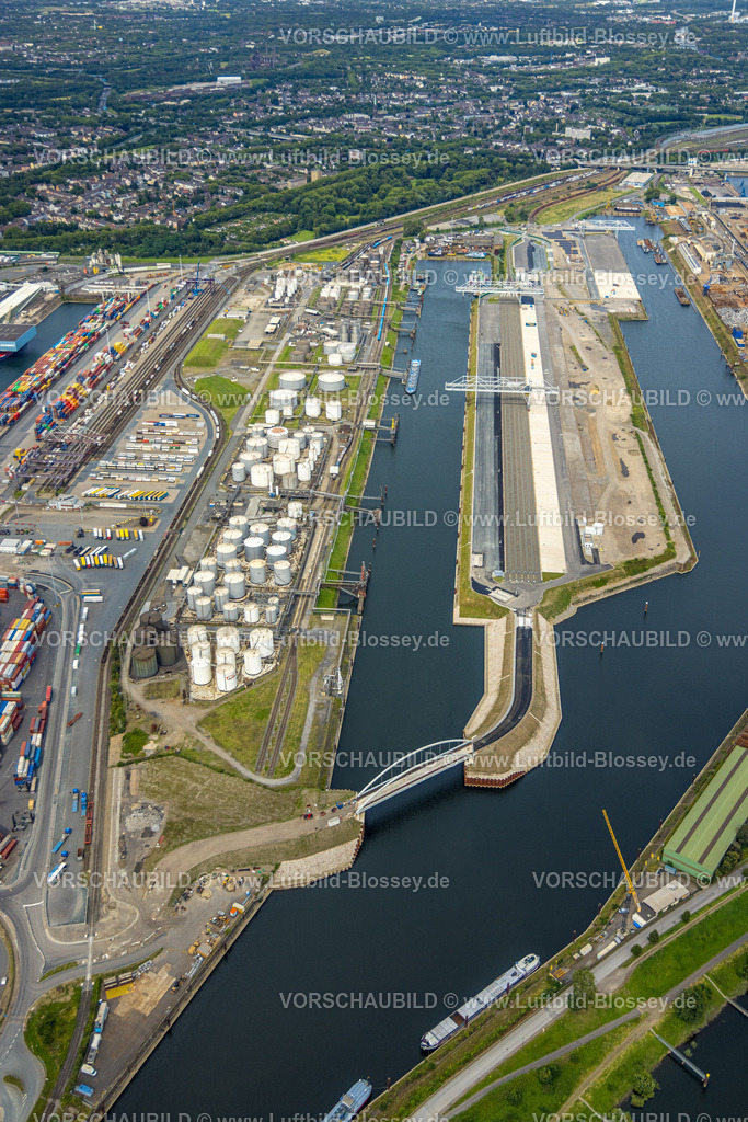 Duisburg240704853-Nord | Luftbild, Duisburg-Nord, duisport Hafen Duisburg mit Ölinsel und Kohleninsel, Ruhrort, Duisburg, Ruhrgebiet, Nordrhein-Westfalen, Deutschland