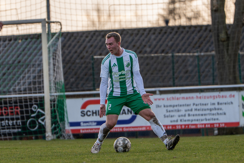 Fußball I Herren I Saison 2025-2026 I Bezirksliga Weser-Ems 4 I 21. Spieltag I TuS Lutten - SW Osterfeine I 4344 | jns.sportfotos - Realisiert mit Pictrs.com
