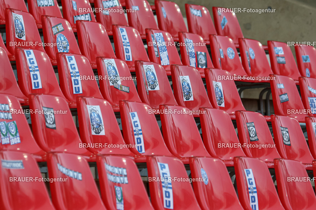 4_KFCMON_20251018_0002 | BRAUER-Fotoagentur