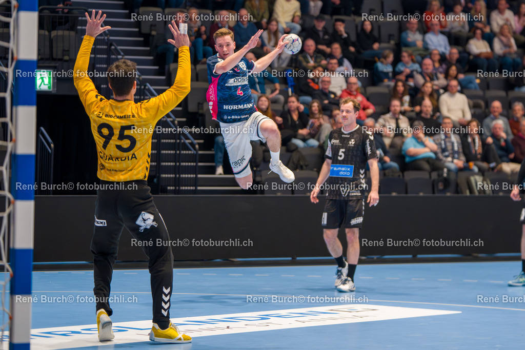 BUR00354 | René Burch leidenschaftlicher Fotograf aus Kerns in Obwalden.  Hier finden sie Sport, Landschaft und Natur Fotografie.
 - Realisiert mit Pictrs.com