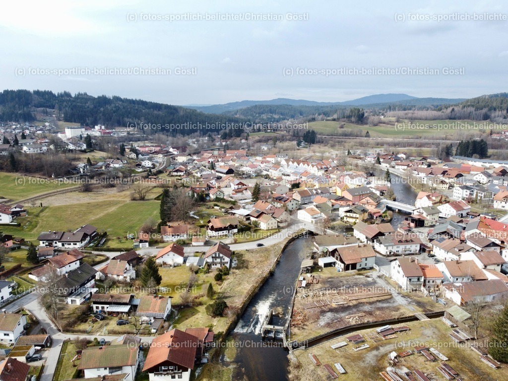 Ausblick auf den Anger von Zwiesel | DCIM\100MEDIA\DJI_0025.JPG - Realisiert mit Pictrs.com