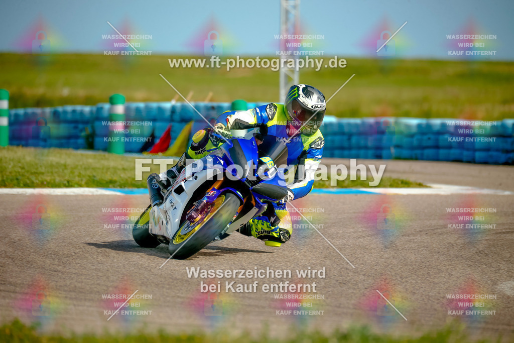 _MOT0391 | Hier findet Ihr Bilder von Touristenfahrten auf der Nürburgring Nordschleife oder von anderen Veranstaltungen die ich besucht habe. Viel Spass beim Durch Schauen 