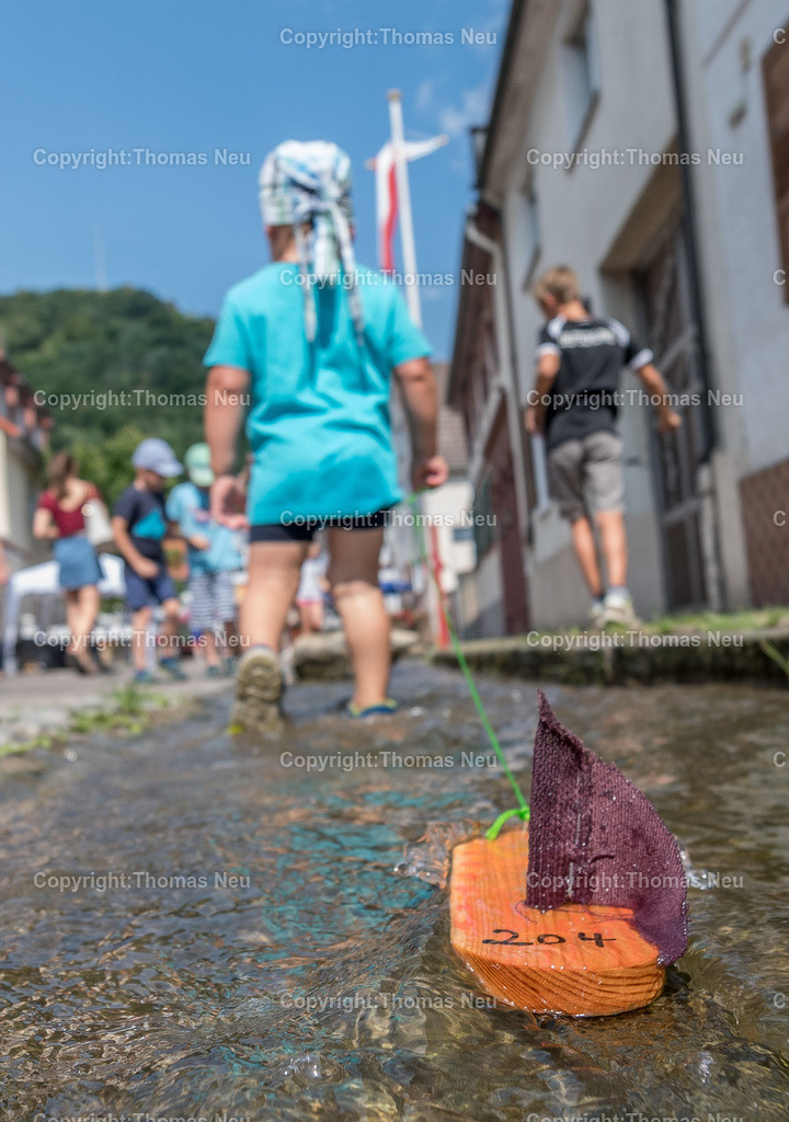 Bachregatta_06 | Bensheim, Auerbach, Bachgassenfest, Bachregatta, ,, Bild: Thomas Neu