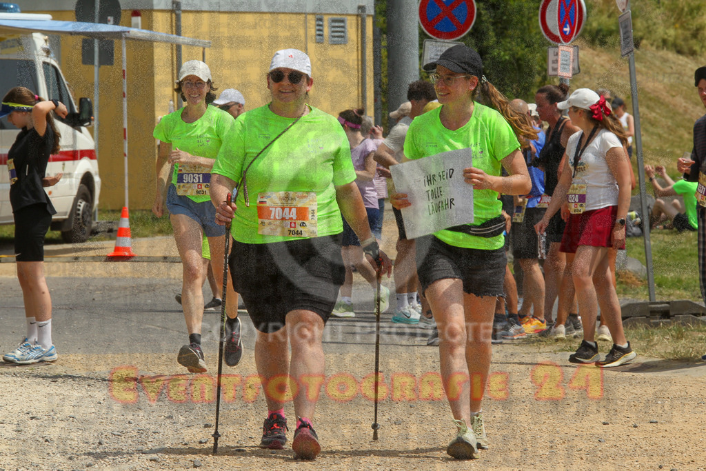 250614_1323_EV4_0873 | Sportfotografie im Rhein-Sieg Kreis, Köln, Bonn, NRW, Rheinland Pfalz, Hessen, etc. Unser Tätigkeitsfeld umfasst den Laufsport vom Volkslauf über den Marathon, Duathlon, Triathon bis zum Ultralauf wie Kölnpfad Ultra oder Schindertrail.