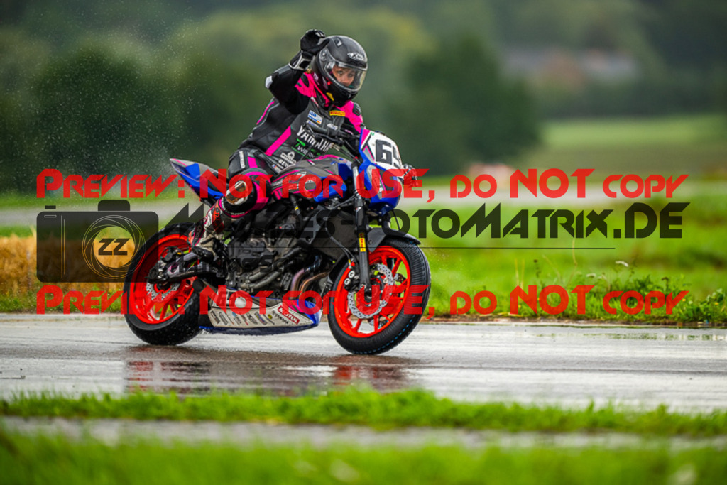 MaZZes_FotoMatrix_220918_7246 | TWIN CUP