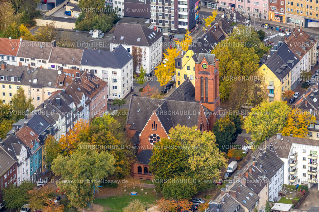 Essen251003272Mitte | Luftbild, Christuskirche im Wohngebiet Ortsteil Altendorf, Essen, Ruhrgebiet, Nordrhein-Westfalen, Deutschland