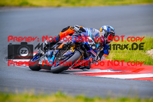 MaZZes_FotoMatrix_220521_0624 | Fotograf Mathias Schmid
Sportfotograf,
Eventfotograf,
Hochzeitsfotograf,
Portraitfotograf