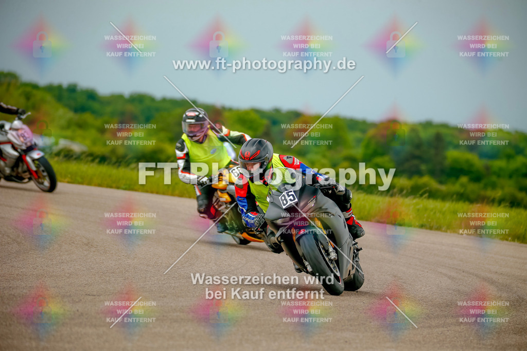 _MOT1710 | Hier findet Ihr Bilder von Touristenfahrten auf der Nürburgring Nordschleife oder von anderen Veranstaltungen die ich besucht habe. Viel Spass beim Durch Schauen 