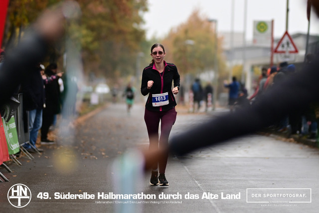 Süderelbe Halbmarathon 2025 I 09.11.2025 I Fotograf_DerSportfotograf.I 00721 | Der Sportfotograf. - Realisiert mit Pictrs.com