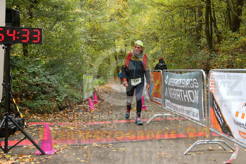 251026_1356_EX1_4054 | Sportfotografie im Rhein-Sieg Kreis, Köln, Bonn, NRW, Rheinland Pfalz, Hessen, etc. Unser Tätigkeitsfeld umfasst den Laufsport vom Volkslauf über den Marathon, Duathlon, Triathon bis zum Ultralauf wie Kölnpfad Ultra oder Schindertrail.