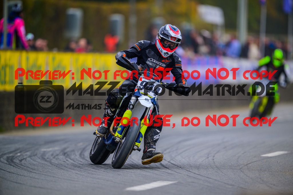 MaZZes_Fotomatrix_20251011_6007705_5442 | SENIOR