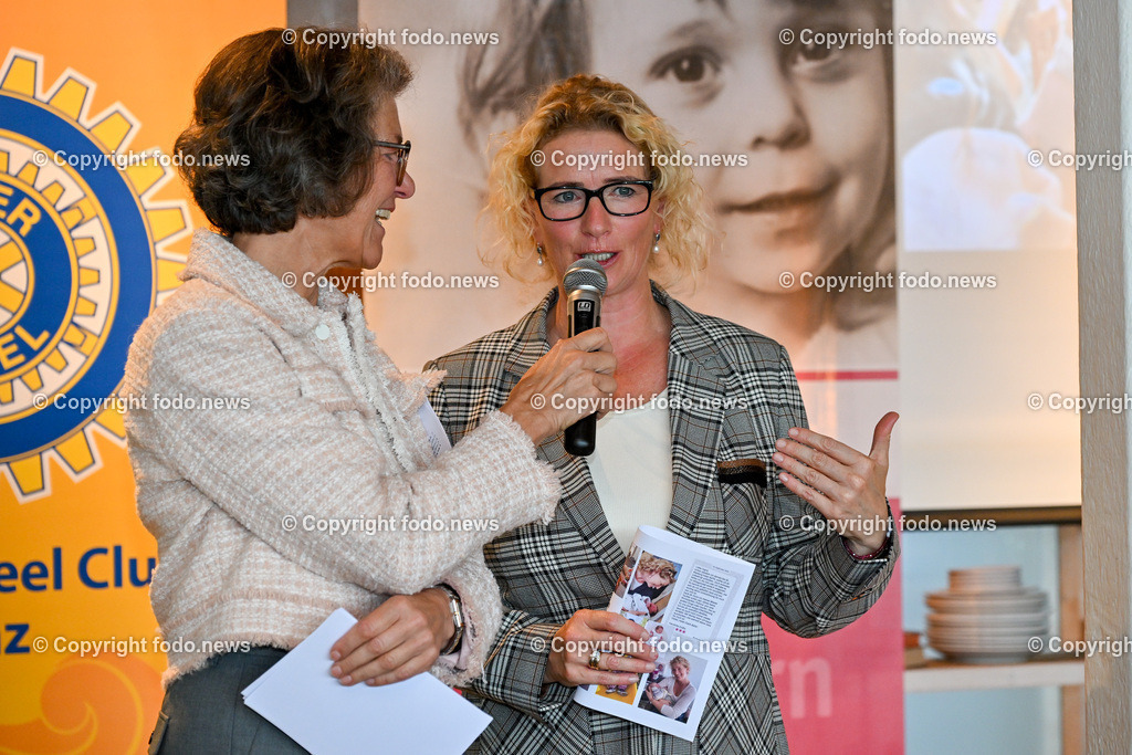 Frauen fuer Frauen_ Charity Oldtimerfahrt_ 04.10.2025-280 | 04.10.2025, Linz, AUT, Oldtimer Charity im Bild Frauen fuer Frauen Oldtimerfahrt, Teilnehmer©Harald Dostal / fodo.media