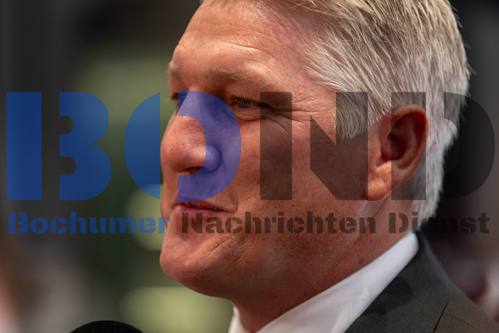 SES_HOFDFM20251006-42 | bond - Realisiert mit Pictrs.com