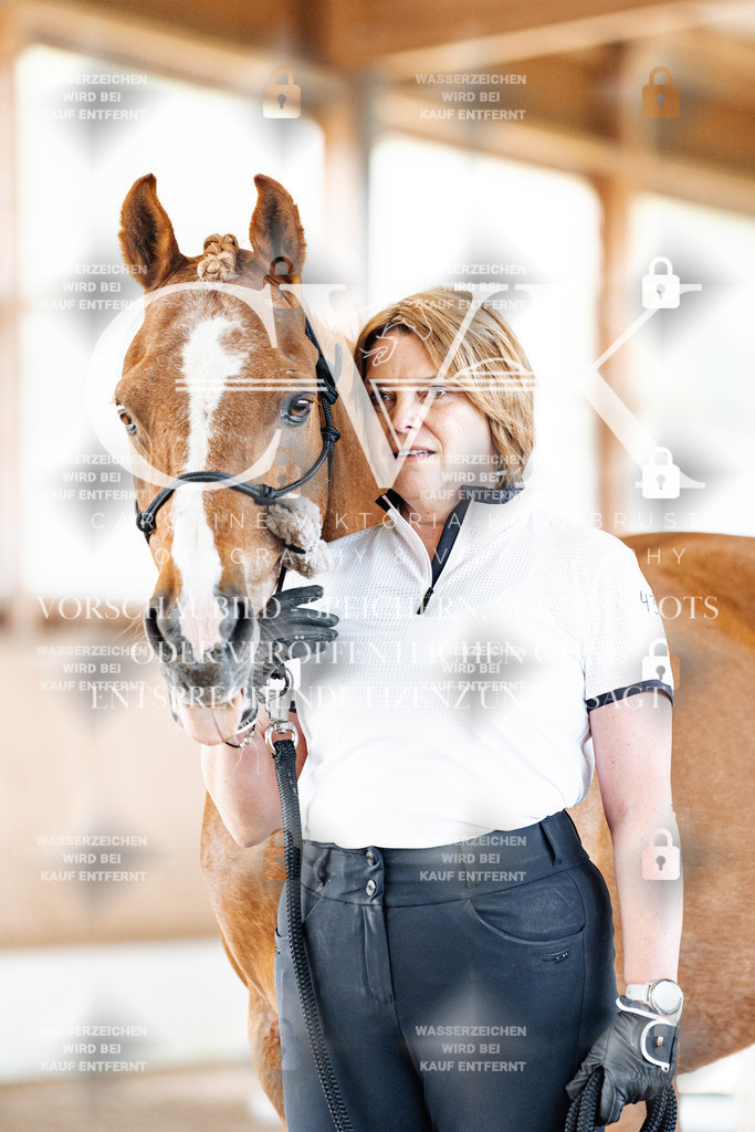 CK905635 | Turnierfotografie Pferdefotografie Trier Rheinland-Pfalz Pferdesport Reitsport Tierfotografie Sportfotografie Pferdevideo Pferdevideografie Equestrianvideography equestrianphotography  - Realisiert mit Pictrs.com