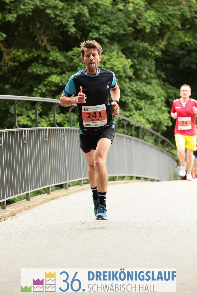 VR Bank Hauptlauf 10km | 3königslauf 2022 VR Bank Hauptlauf - Realisiert mit Pictrs.com