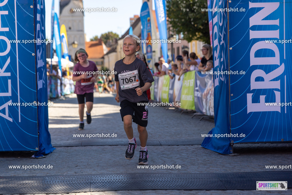 VJ__3335 | Stadtlauf Erding 2025 #stadtlauferding #erdingstadtlauf #stadtlauf_erding #laufmotivation #trisporterding #yourpictrs #sportshot_your_pictrs