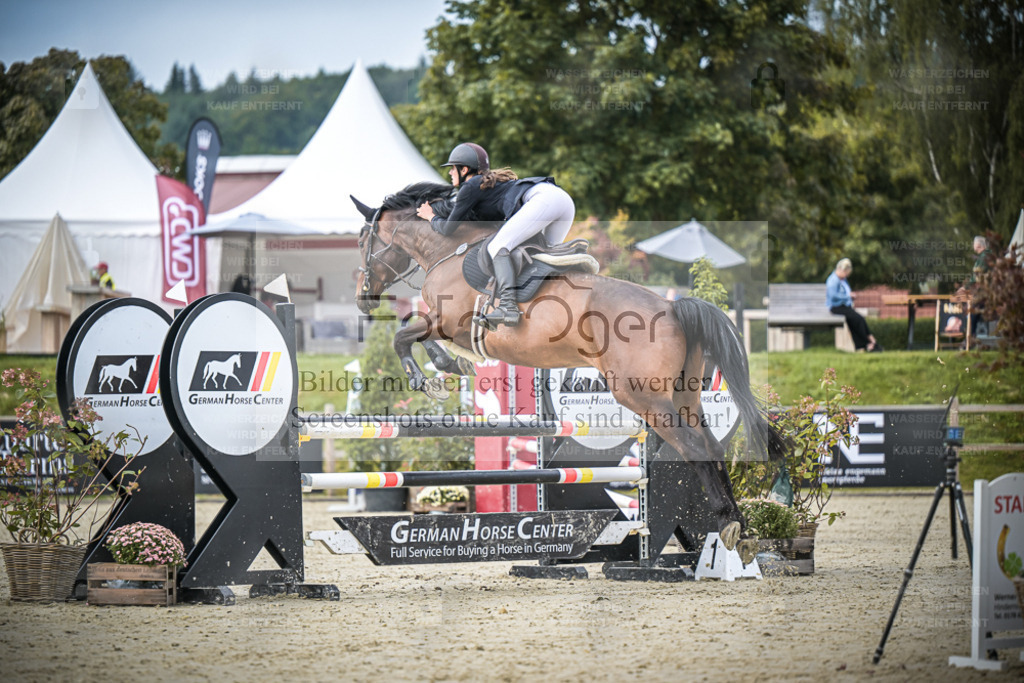 DOS_0334 | Entdecke hochwertige Reitturnierfotos von Foto Oger. Professionell, emotional und authentisch – jetzt Lieblingsmomente im Shop bestellen. - Realisiert mit Pictrs.com