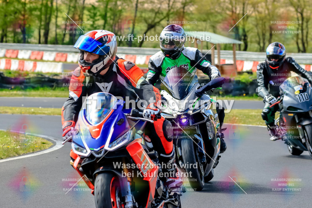 _OTO2379 | Hier findet Ihr Bilder von Touristenfahrten auf der Nürburgring Nordschleife oder von anderen Veranstaltungen die ich besucht habe. Viel Spass beim Durch Schauen 