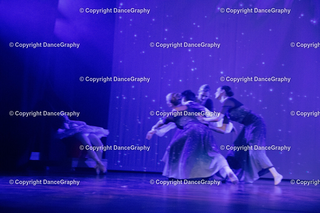 GPHY3396 | DanceGraphy - Realisiert mit Pictrs.com