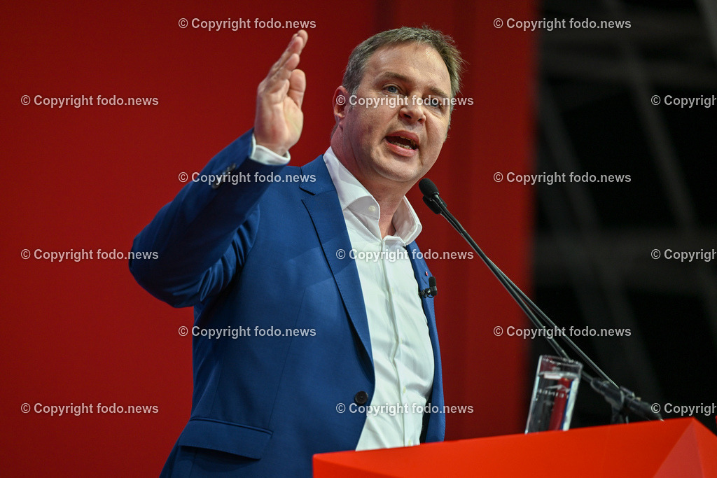 Bundesparteitag SPOE in Linz Design Center_ 03.06.2023-101 | 03.06.2023, Linz, AUT, Bundesparteitag SPOE in Linz Design Center, im Bild Andi Babler (SP, Bgm. Traiskirchen)