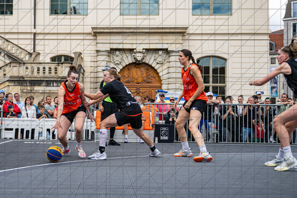DIE FINALS 2025 | Dt. Meisterschaft 3x3   | //  03.08.25: DIE FINALS 2025 | Dt. Meisterschaft 3x3   / Dresden / Deutschland  //   CREDIT:www.bullenfotos.de, Martin König, Hörner Weg 40, D-49078 Osnabrück, +4917663732967 // Nutzung und Weitergabe nur zu den vereinbarten Zwecken. Presseanfragen an Ersteller. Alle Rechte beim Ersteller. Honorierung nach MFM. - Realisiert mit Pictrs.com