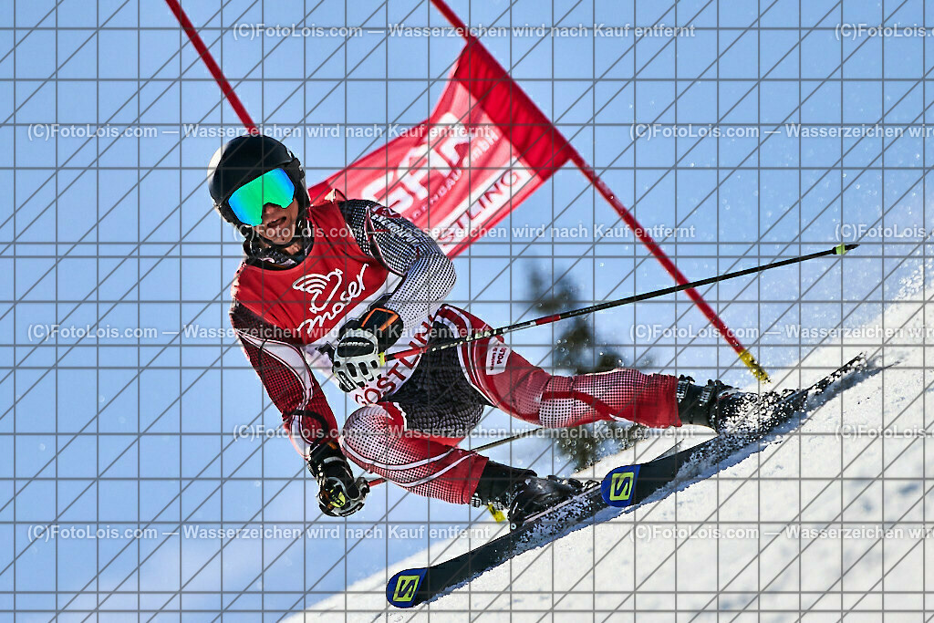 ALP5648_WCM-SuperGiant_Kat-B_Barabas Stanislav | (C)FotoLois.com, Alois Spandl, World Criterium Masters Ski Alpin 2023 Hochkar, SuperGiantSlalom, Kategorie B, Mi 22. März 2023.
