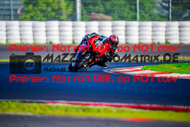 MaZZes_FotoMatrix_240831_6007705_1038 | STK1000