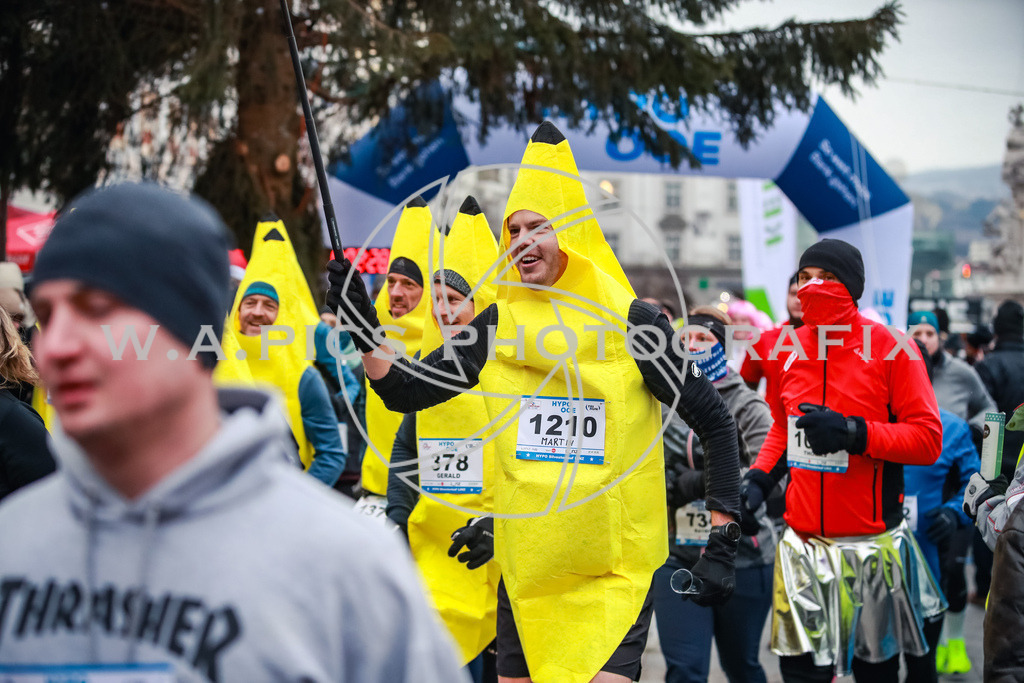 SILVESTERLAUF LINZ 25 | Linz, AUSTRIA, 31. Dezember 25, TRIRUN SILVESTERLAUF LINZ 25 , Image shows: 
Photo: WAPICS / BINDER Manuel