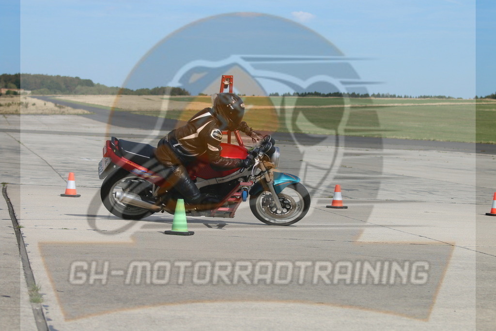 IMG_3818 | gh-motorradtraining-foto.de - Realisiert mit Pictrs.com