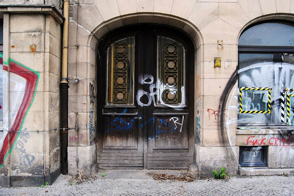 Hotel Astoria (2012) | Entdecke über 20 Kategorien Leipzig-Motive: Foto-Downloads, hochwertige Poster, Leinwand- & Fine-Art-Prints. Jetzt Lieblingsfoto im Bildlexikon Leipzig Shop bestellen!