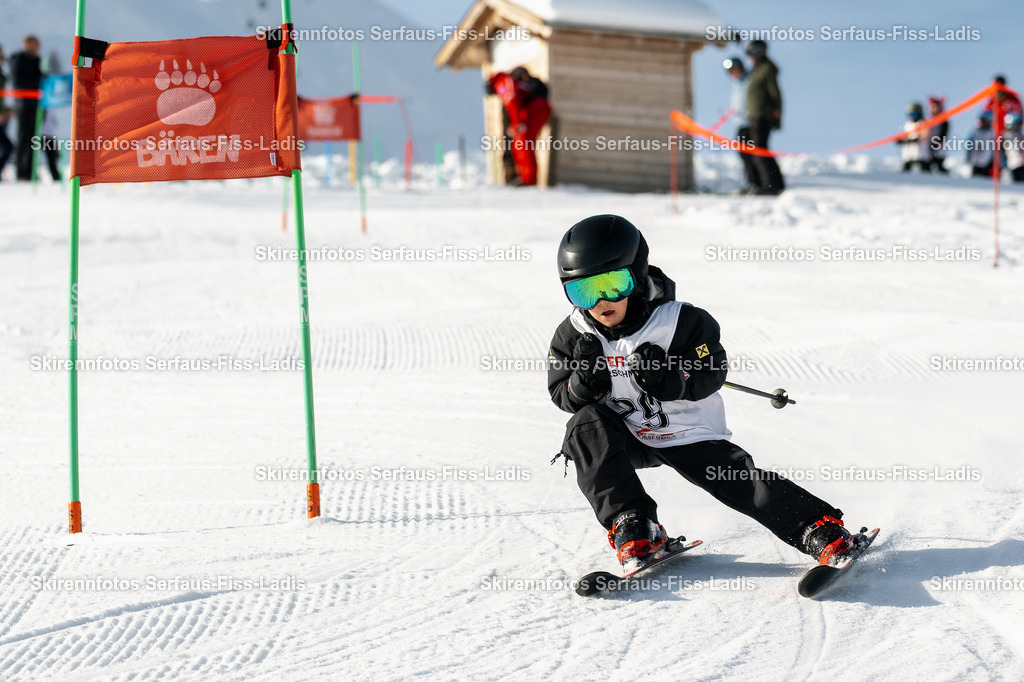 SRS_12.12.2025_0100 | SRS_12.12.2025_0100 - Realisiert mit Pictrs.com