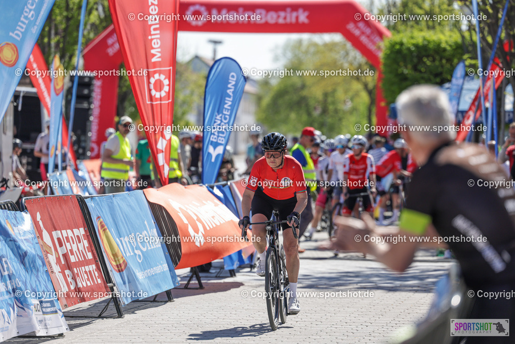 VJ__5225 | Neusiedlersee Radmarathon 2026@sportshot_your_pictrs #yourpictures#roadtowm2029 #nrm #neusiedlerseeradmarathon #neusiedlersee #neusiedlerseetourismus #burgenland #mörbisch #nrm26 #burgenlandtourismus #voglundco #poweredbyburgenlandtourismus #radsport #rad #marathon #ucigranfondo #visitburgenland #ucigranfondoworldseries