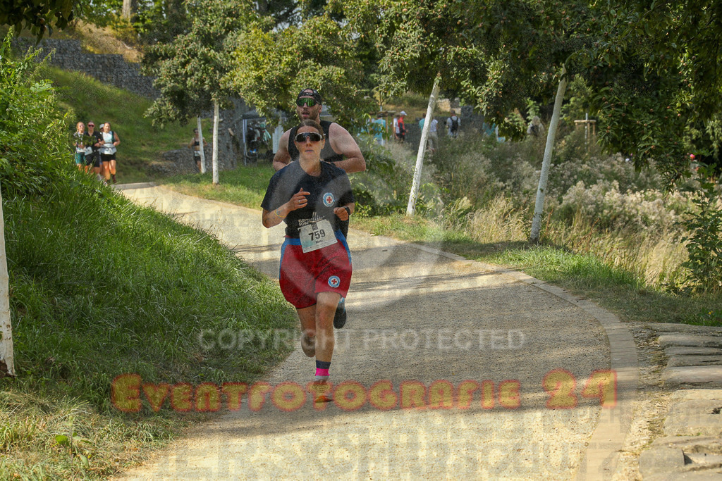250824_1458_EX1_8223 | Sportfotografie im Rhein-Sieg Kreis, Köln, Bonn, NRW, Rheinland Pfalz, Hessen, etc. Unser Tätigkeitsfeld umfasst den Laufsport vom Volkslauf über den Marathon, Duathlon, Triathon bis zum Ultralauf wie Kölnpfad Ultra oder Schindertrail.