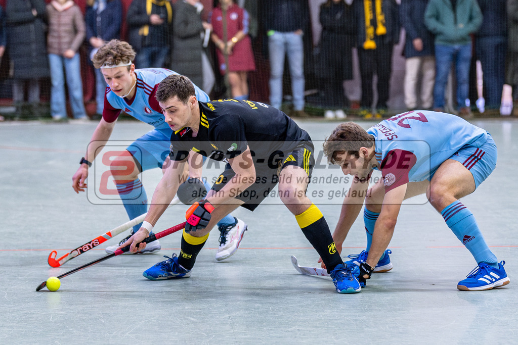 SM_2025-01-12_mD5_-15 | 1.Bundesliga Hallenhockey  (M) UHC - DCADA  / 9:7 (3:4)