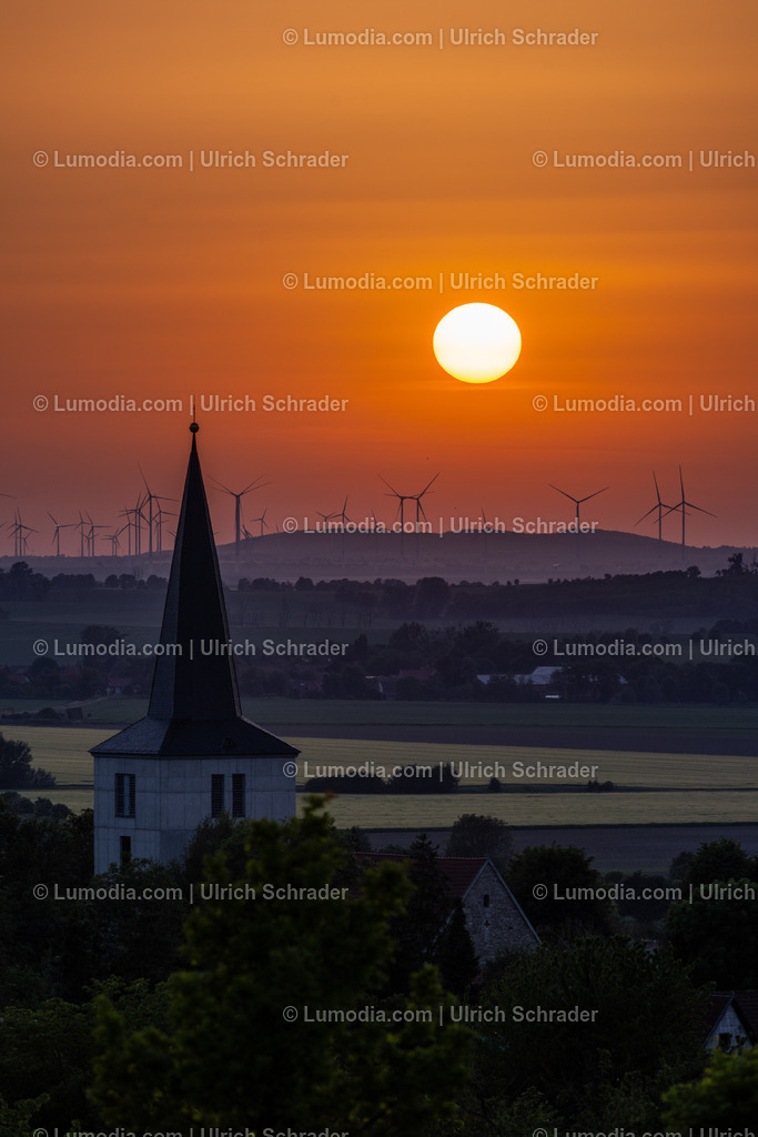 10049-14120 - Kirche in Eilenstedt | Stockfoto und Bilderpool mit Bildmaterial aus Deutschland, dem Harz, Halberstadt, Quedlinburg, Wernigerode und weltweit. Qualitativ hochwertige und professionelle Fotos anschauen und kaufen. - Realisiert mit Pictrs.com