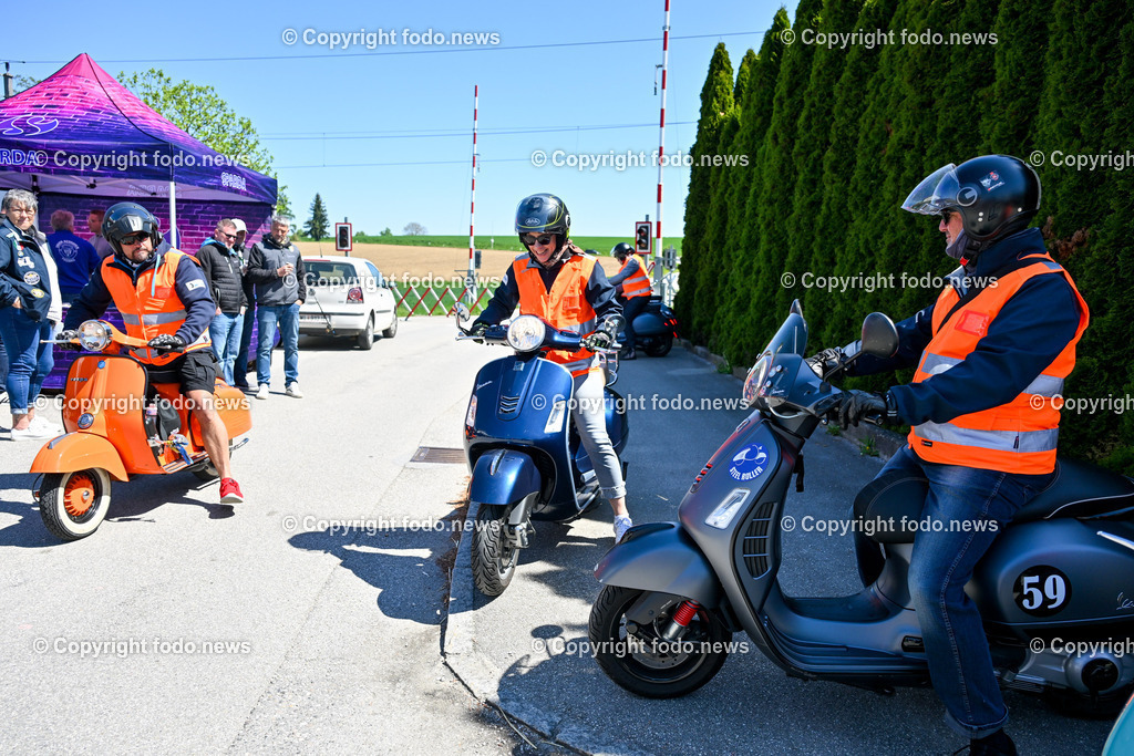Lets Vespa togehter 2025_ Vespatreffen Neuhofen_ 27.04.2025-191 | 27.04.2025, Neuhofen, Kremsmuenster, AUT, Lets Vespa togehter 2025, Vespatreffen, im Bild Teilnehmer Vespatreffen, Motorsport Stadler©Copyright: Harald Dostal / fodo.media   Alle Bilder honorarfrei