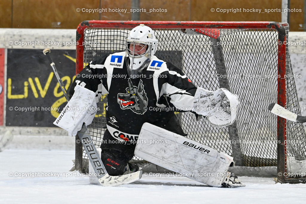 EC Tigers Paternion vs. Tarco Wölfe II | #34 Schleinzer Manuel Tarco Wölfe II, EC Tigers Paternion vs. Tarco Wölfe II, EC Tigers Paternion vs. Tarco Wölfe II am 19.12.2024 in Spittal an der Drau (Eissportzentrum Spittal), Austria, (Photo by Bernd Stefan)
