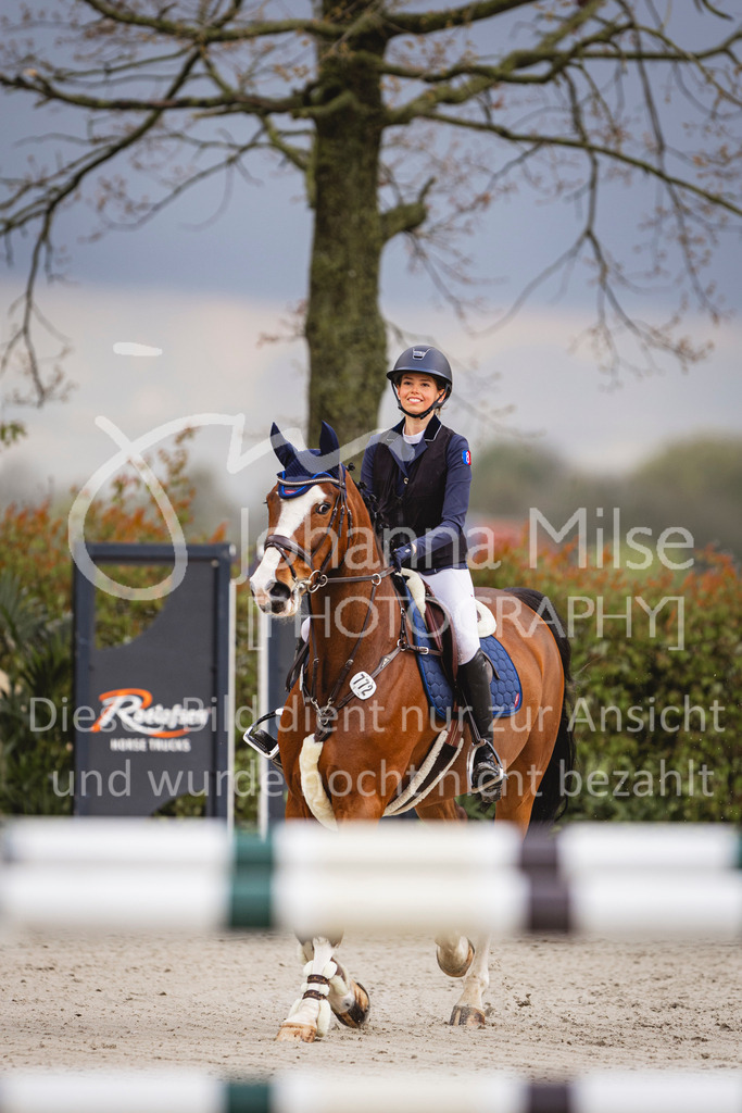 240424_Lemwerder_Stil-M-118 | Deine schönsten Turniermomente als professionelle Fotos! Entdecke hochwertige Pferdesport-Fotografie im Online-Shop. Jetzt Fotos finden & bestellen!