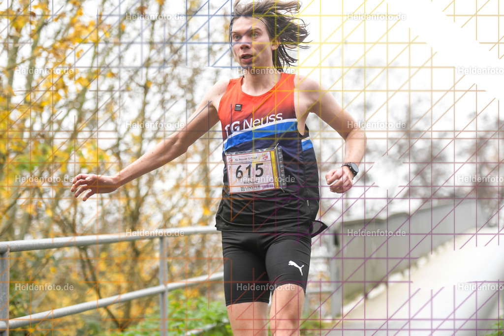 Neusser Erftlauf 2025  | 15km Neusser Erftlauf 2025 Foto: Heldenfoto.de